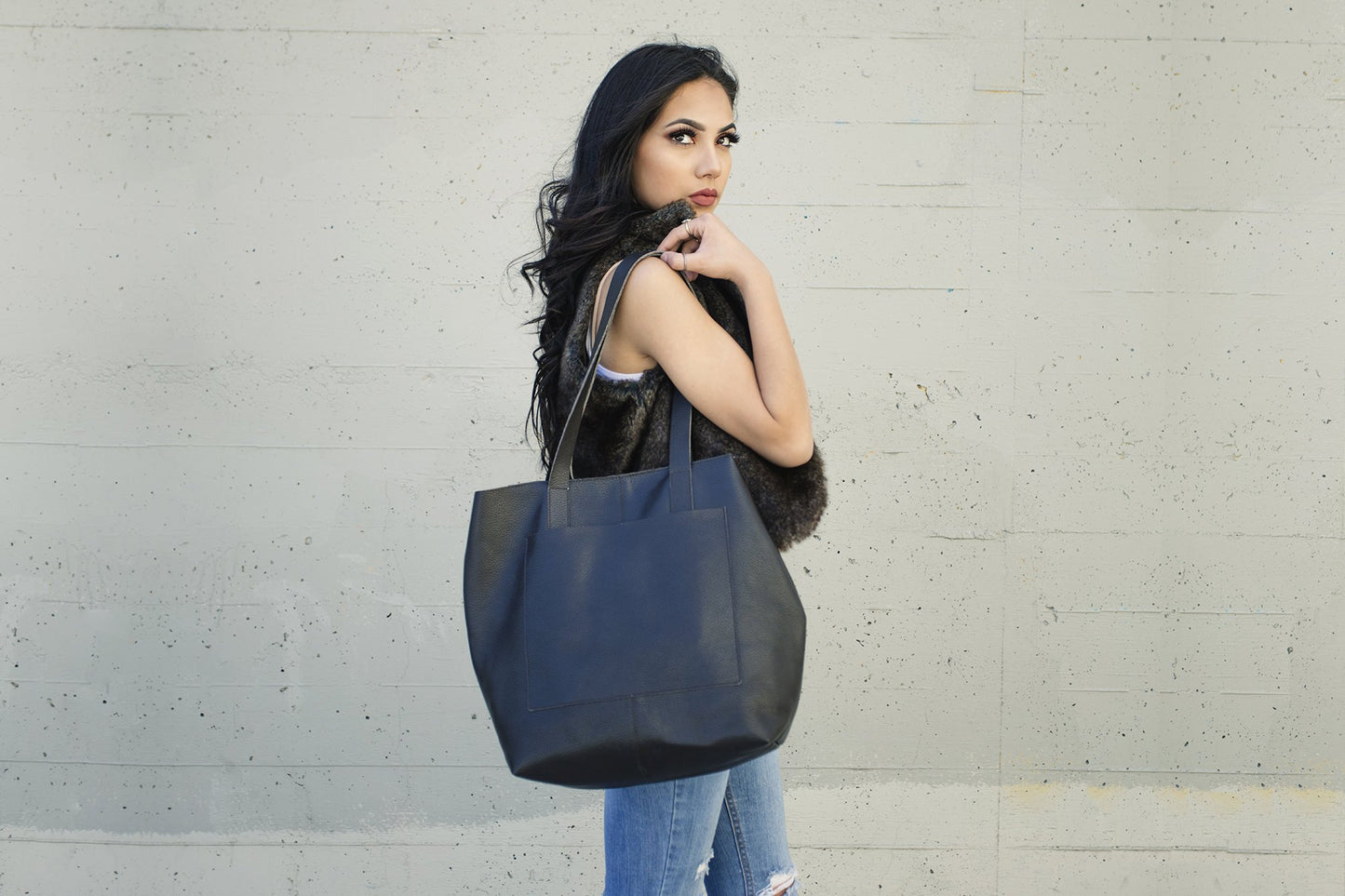 Journalist Tote (Genuine Leather)