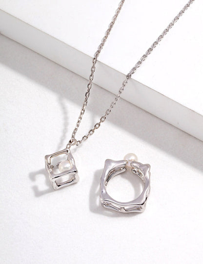 Hollow Geometric Cube Pendant Necklace