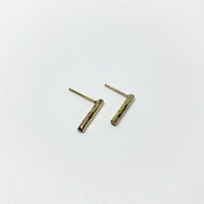 Balance Stud Earrings - 1/2"