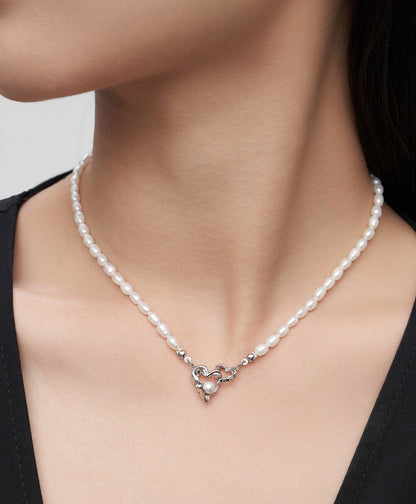 Delicate Pearl Heart Pendant Necklace