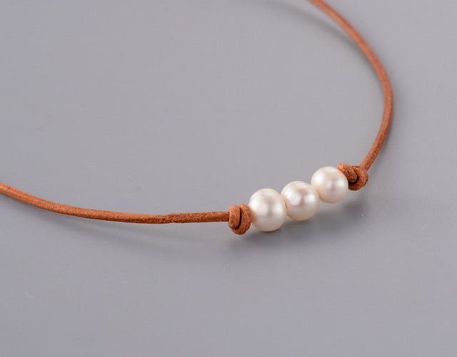 Exclusive Freshwater Pearls Natural Leather Choker