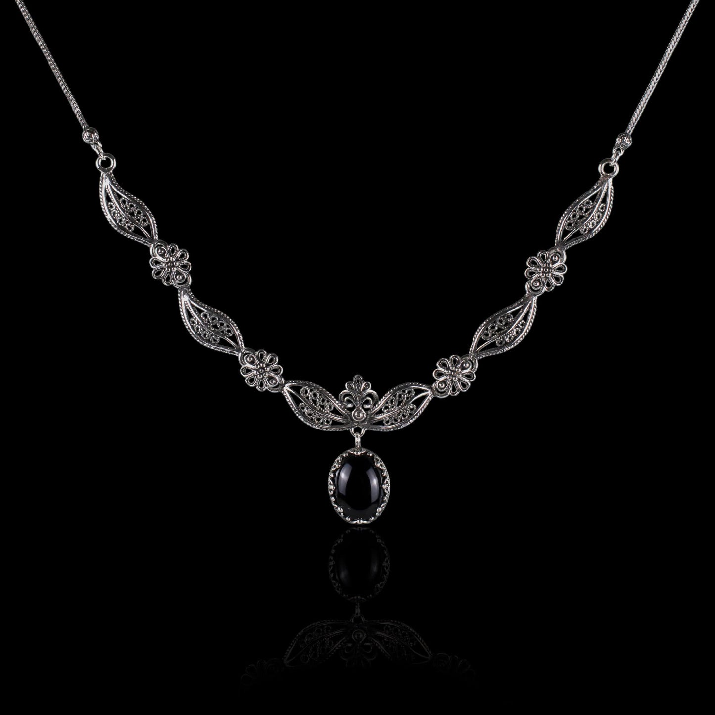 Filigree Art Black Onyx Gemstone Women Silver Princess Necklace