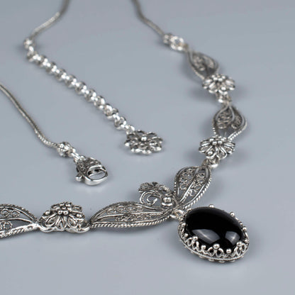 Filigree Art Black Onyx Gemstone Women Silver Princess Necklace