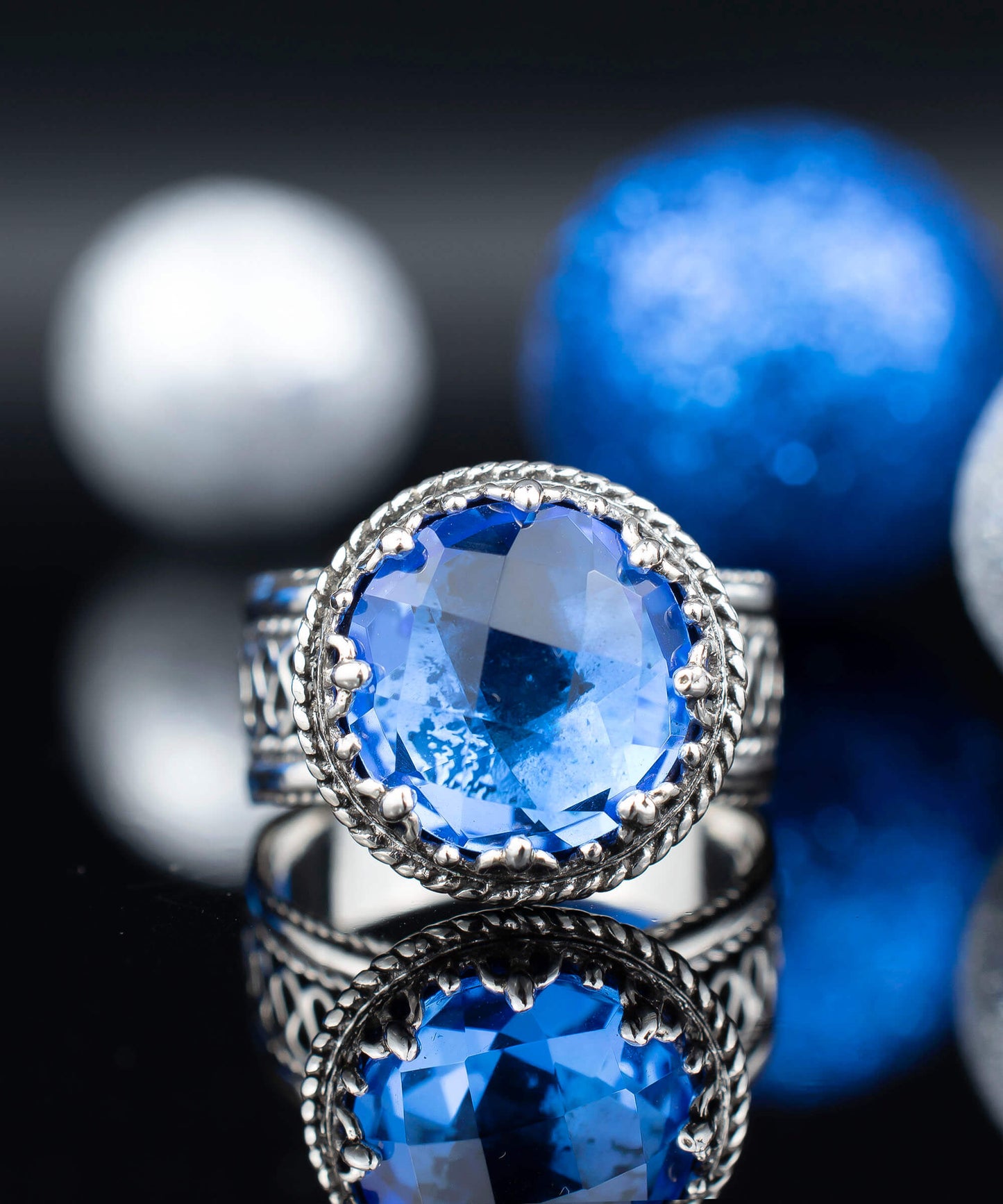 Filigree Art Blue Quartz Gemstone Women Silver Cocktail Ring