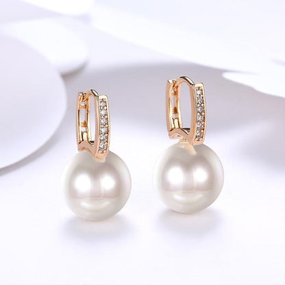 Micro-Pav'e  Crystal Curved Pearl Huggie Earrings Set in 18K Gold