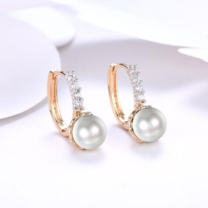 Austrian Crystal Curved Pav'e Pearl Huggie Earrings Set in 18K Gold IT