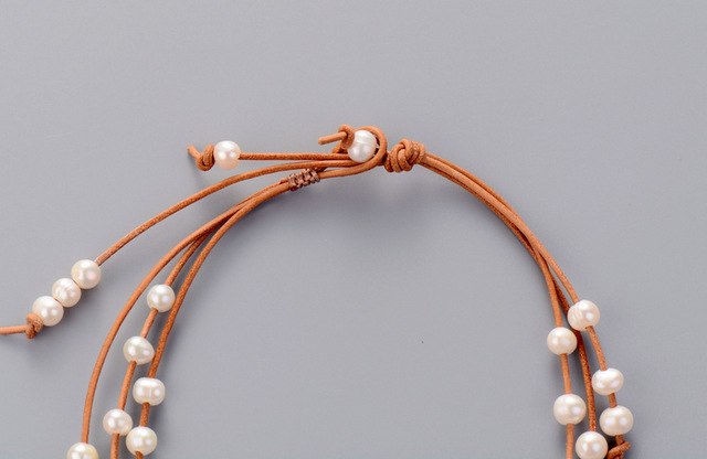 Pearls Choker Freshwater Pearl Natural Leather 3