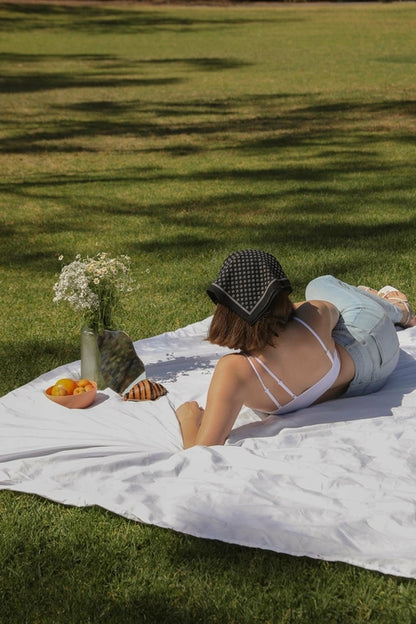 Daisy Flower Field Bandana