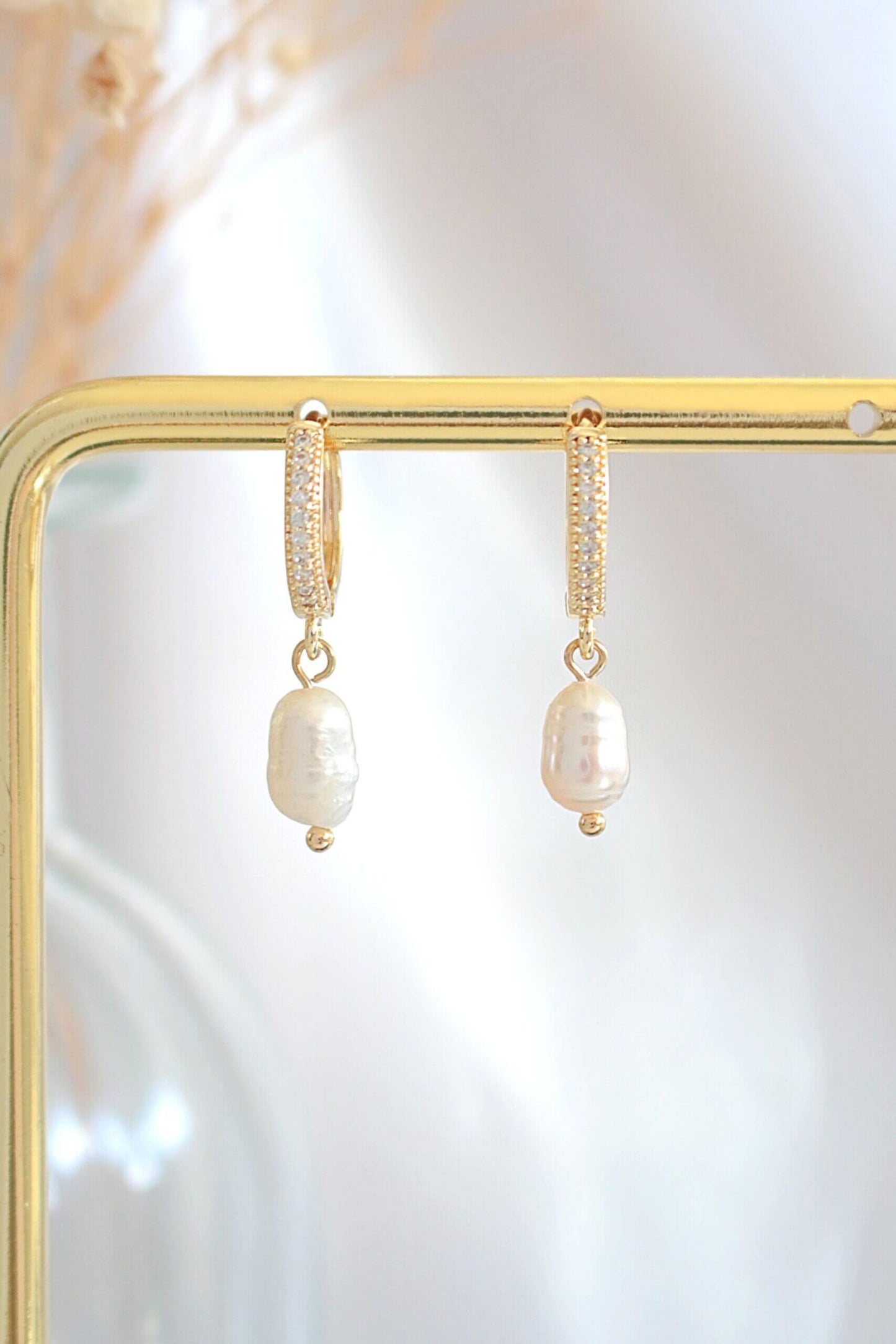 24 Karats Freshwater Pearls Mini Dangle Hoops