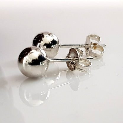 Quality Sterling Silver 6 mm Ball Stud Earrings