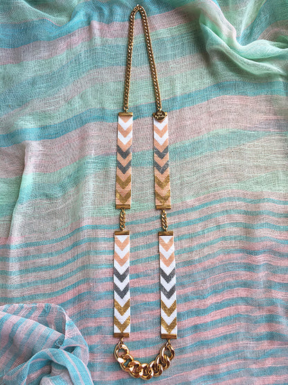 Chevron D'or Necklace