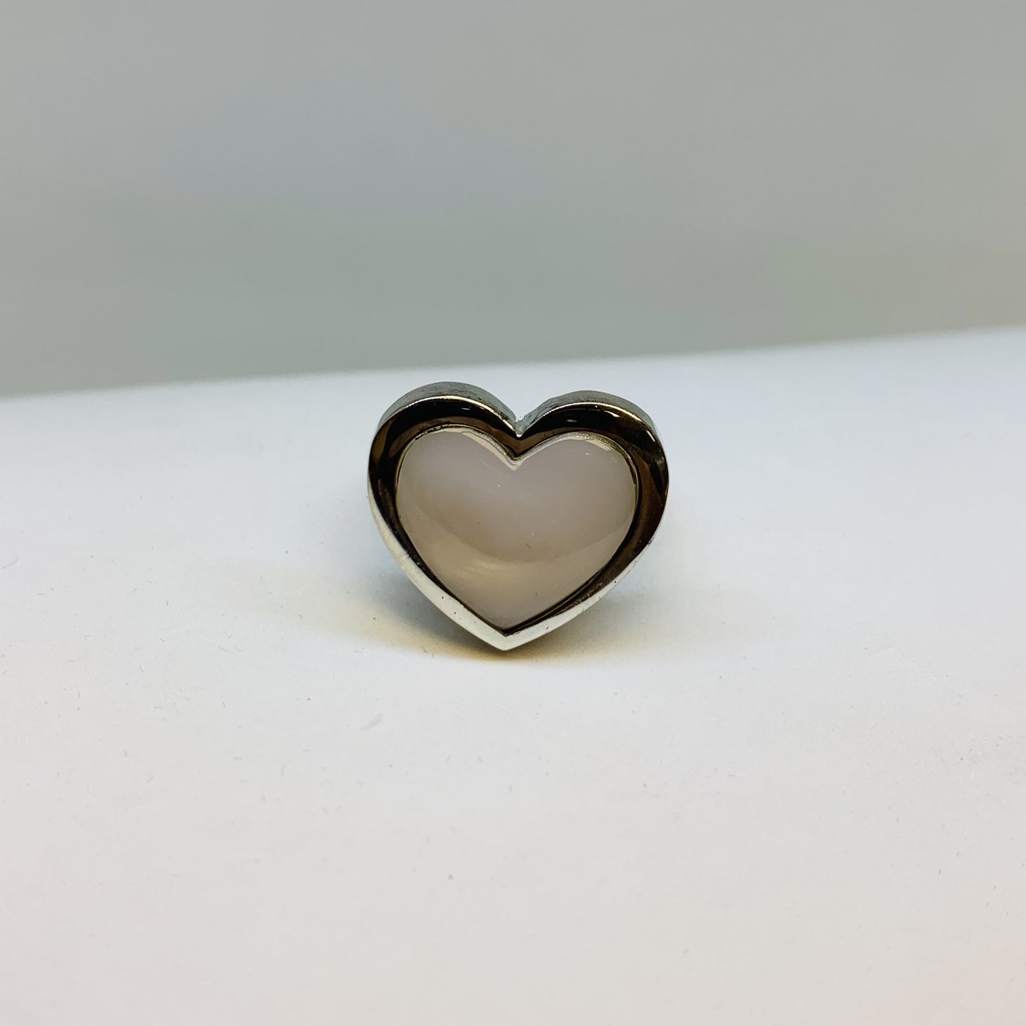 Silver Mother Of Pearl Ring (Heart)