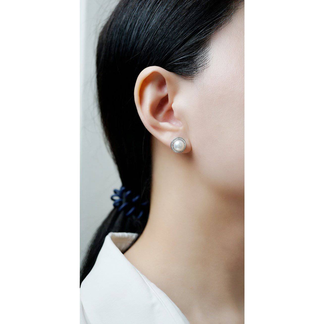 Elegant Freshwater Pearl Earrings WE00074